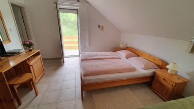 Balatonszárszó Borkuti Panzio Es Apartman المظهر الخارجي الصورة